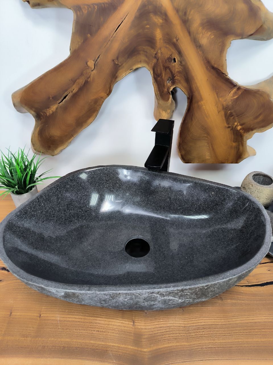 Раковина из речного камня RS-66345 62х40х15 из натурального камня