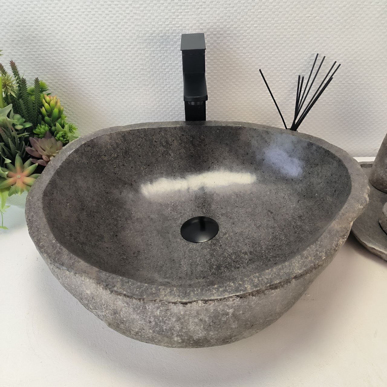 7hp79xqmzjliuzm8j5rb7l5dhl1zuh4a