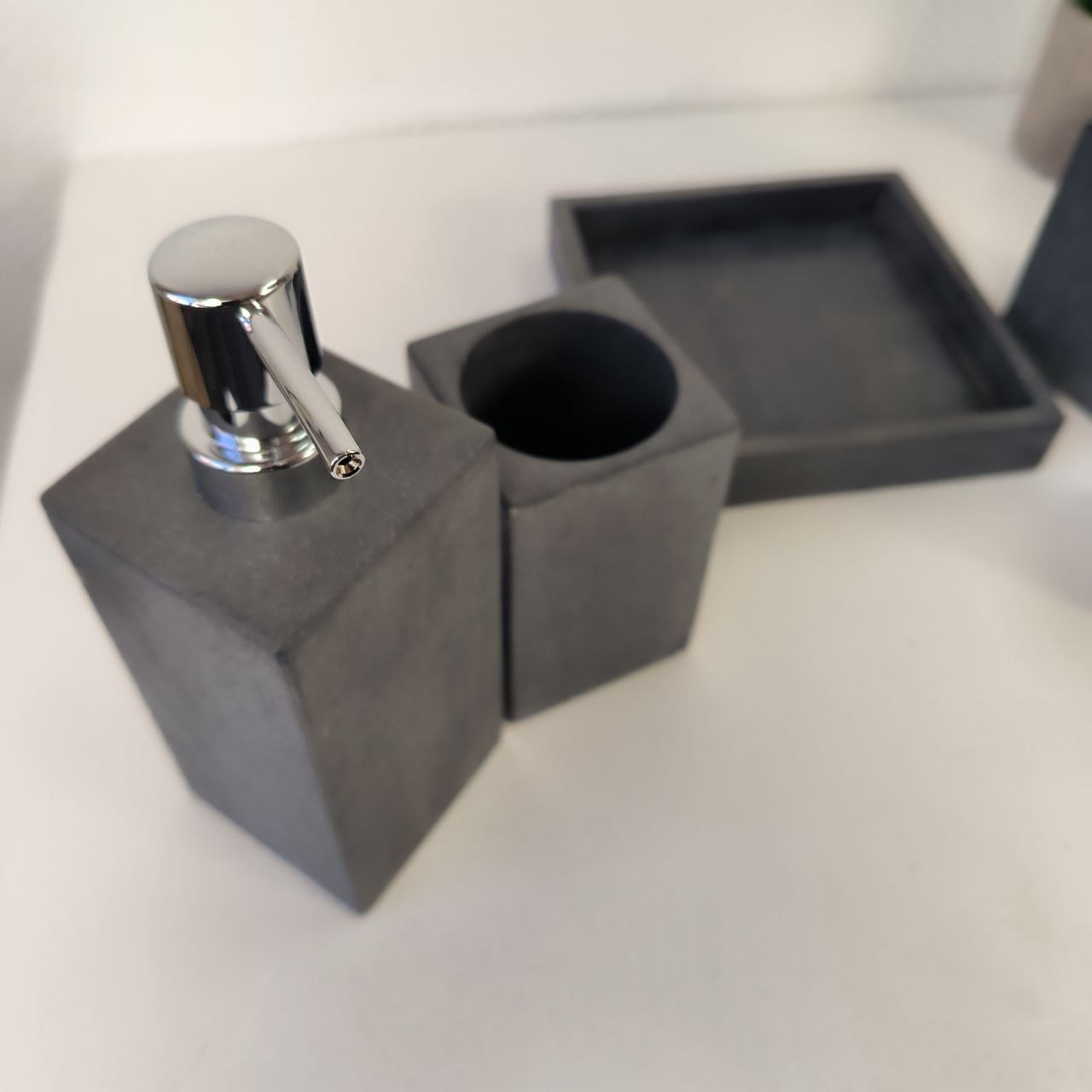 0fe6e197-33e6-42db-babe-e1a3214747d2