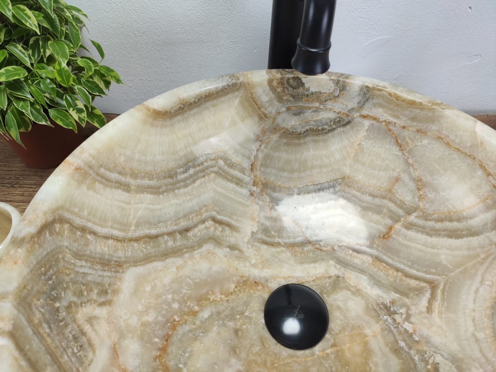 dk5lhz7cnfwl7av3gphuumoy0znvxbpf