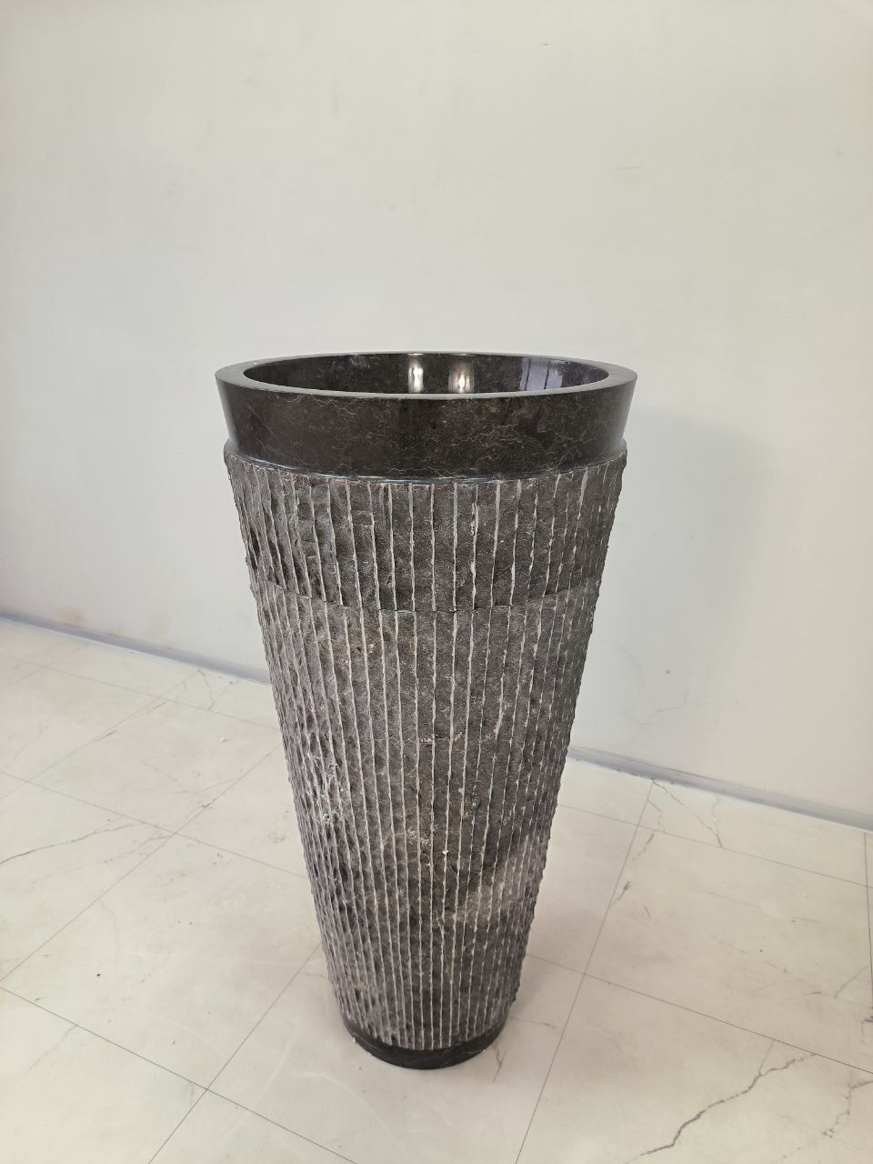 Раковина напольная из мрамора Pedestal Grey Marmo MN-65930 45х45х90 из натурального камня