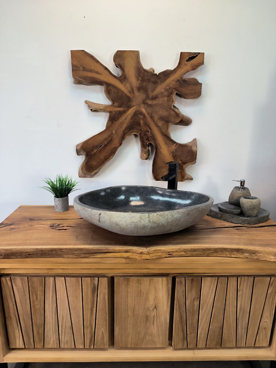 photo_2025-05-17_09-22-18