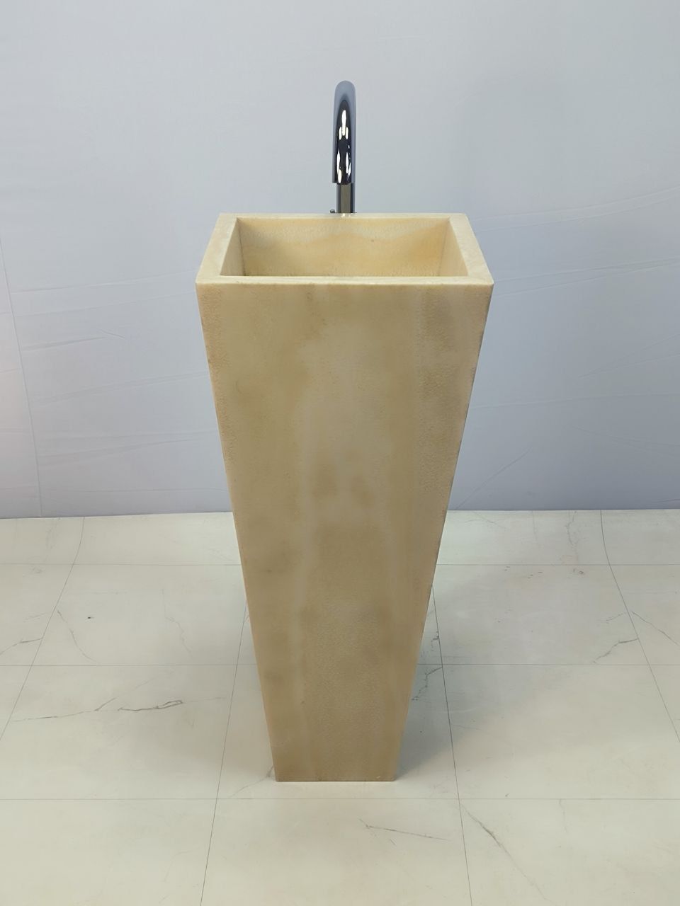 Раковина напольная из оникса Square Yellow ON-66187 40х40х90 из натурального камня