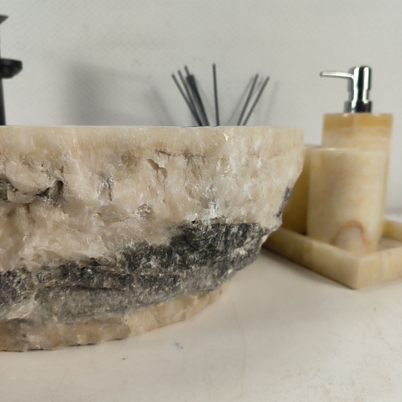 5sviv5td8zdj53qvfxh47s8xrponcvk8