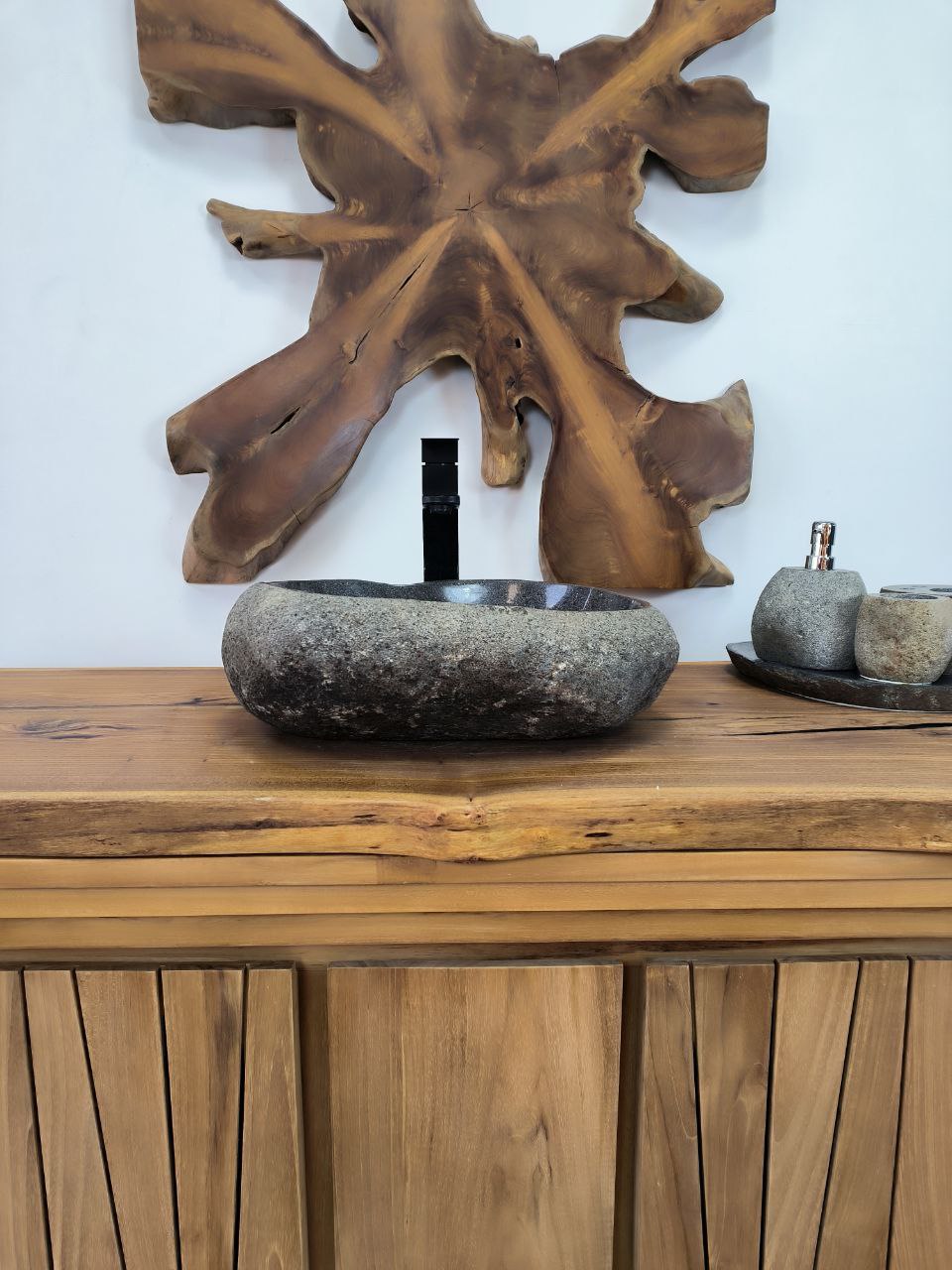 3ffc71e9-dd7c-48ac-b64d-e8c6edda1c22