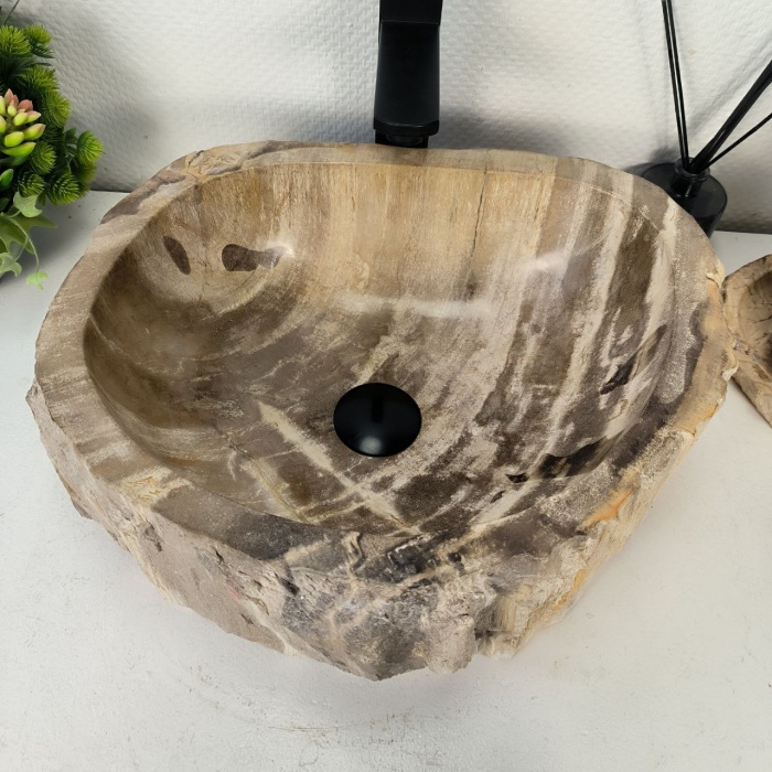 dkwssx8et1mdjg9kcr111o21092eao5q