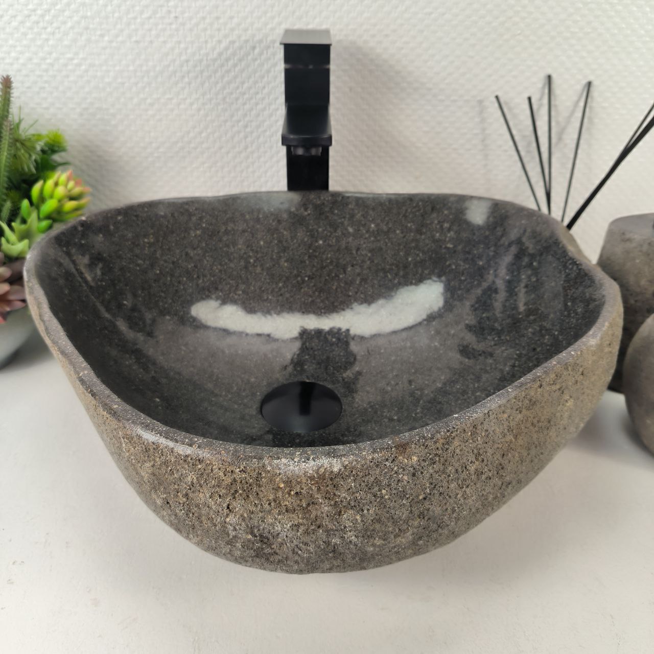 photo_2024-05-04_10-22-07