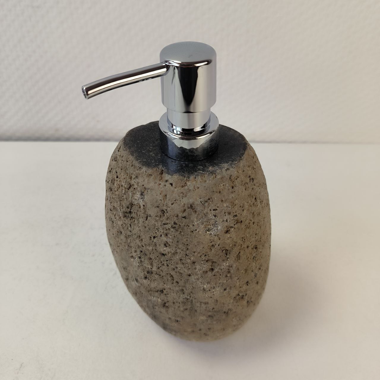 w42s513zmmy0io6yrx47ua4vhzgini9o