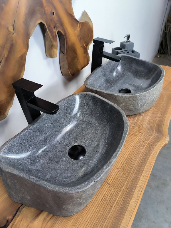 80b31943-36b7-4275-b4f8-8ce06d0d4f68