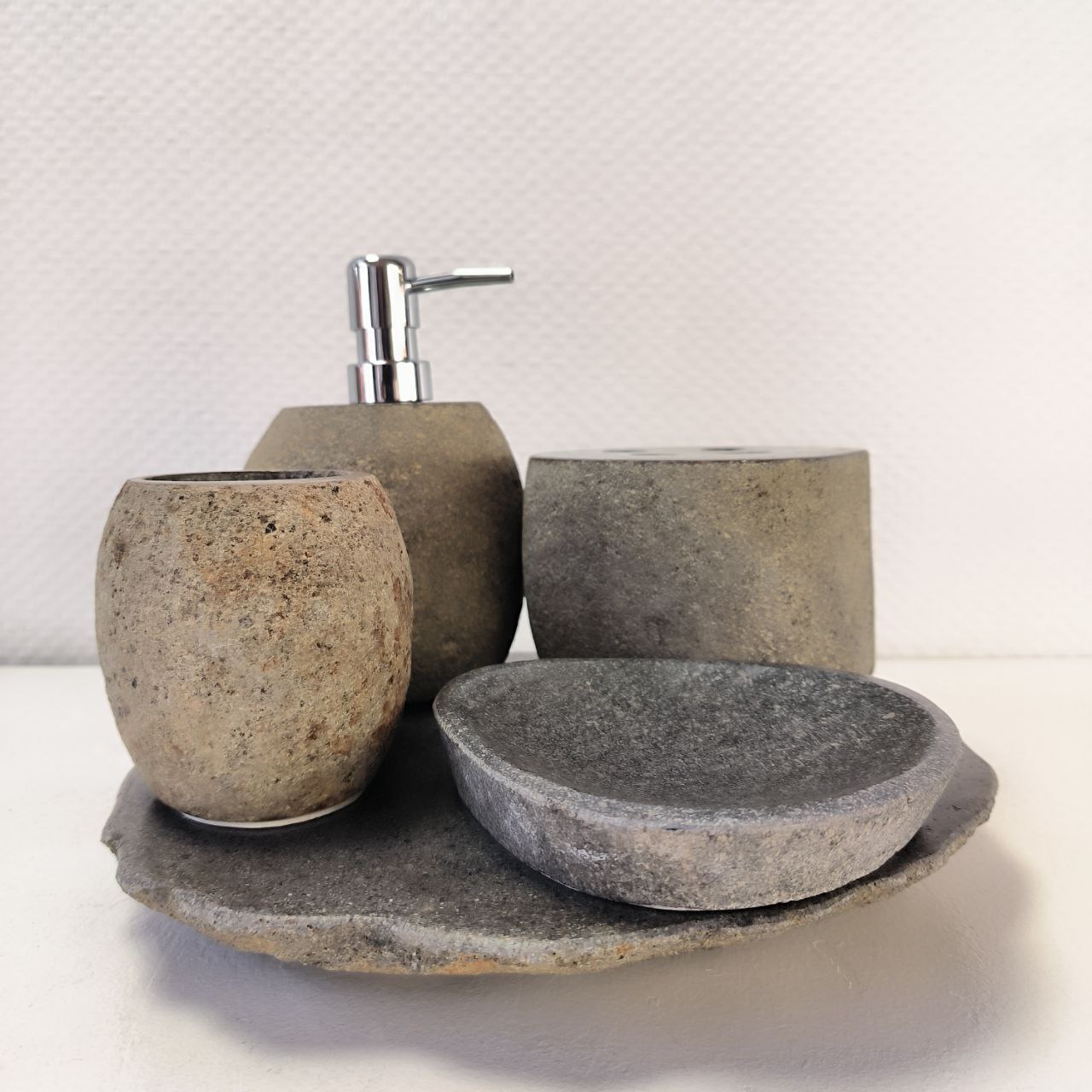 4c7itiskhp0iwnqmbum6n5jff6w8xsd2