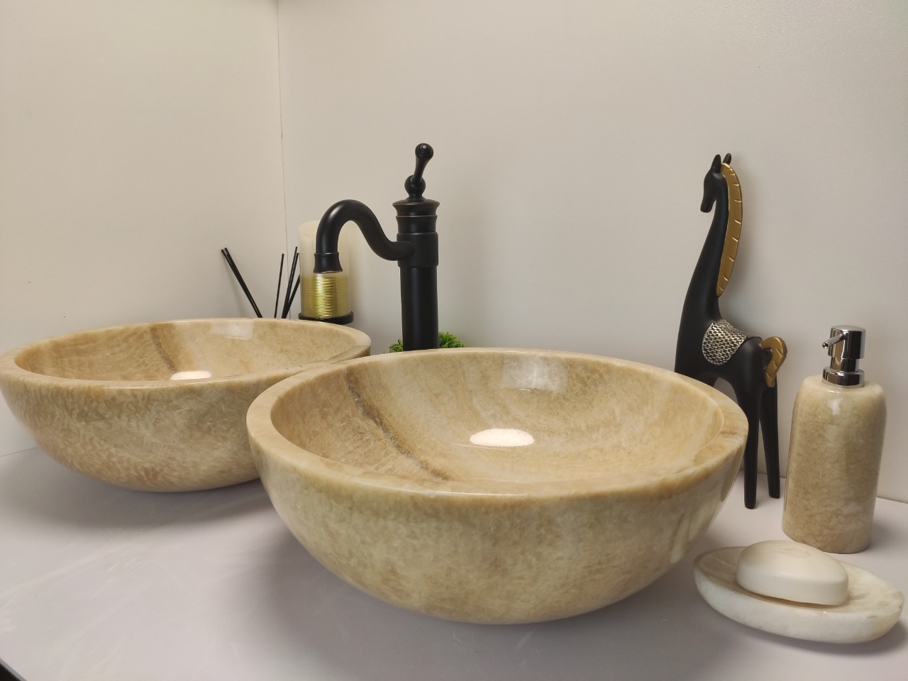 8a4917dfb5a9d9d8c5ea823bb62cbaf5