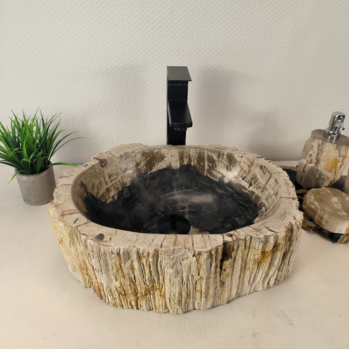 photo_2025-06-20_16-13-33