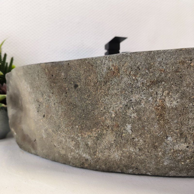 Раковина из речного камня RS-63550 (61*46*16) из натурального камня