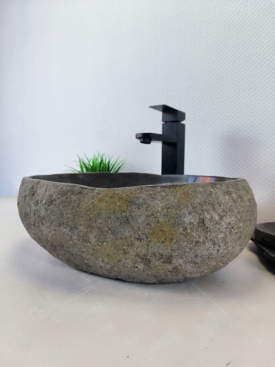 6d8bd93a-1c30-4ef4-9e74-97b8ea36db72