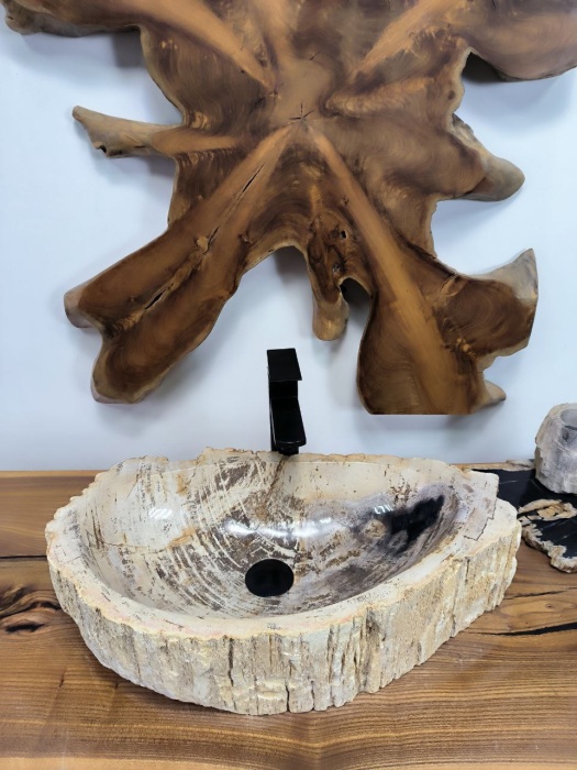 1a3b07d4-7993-4a24-8121-0358e7827308