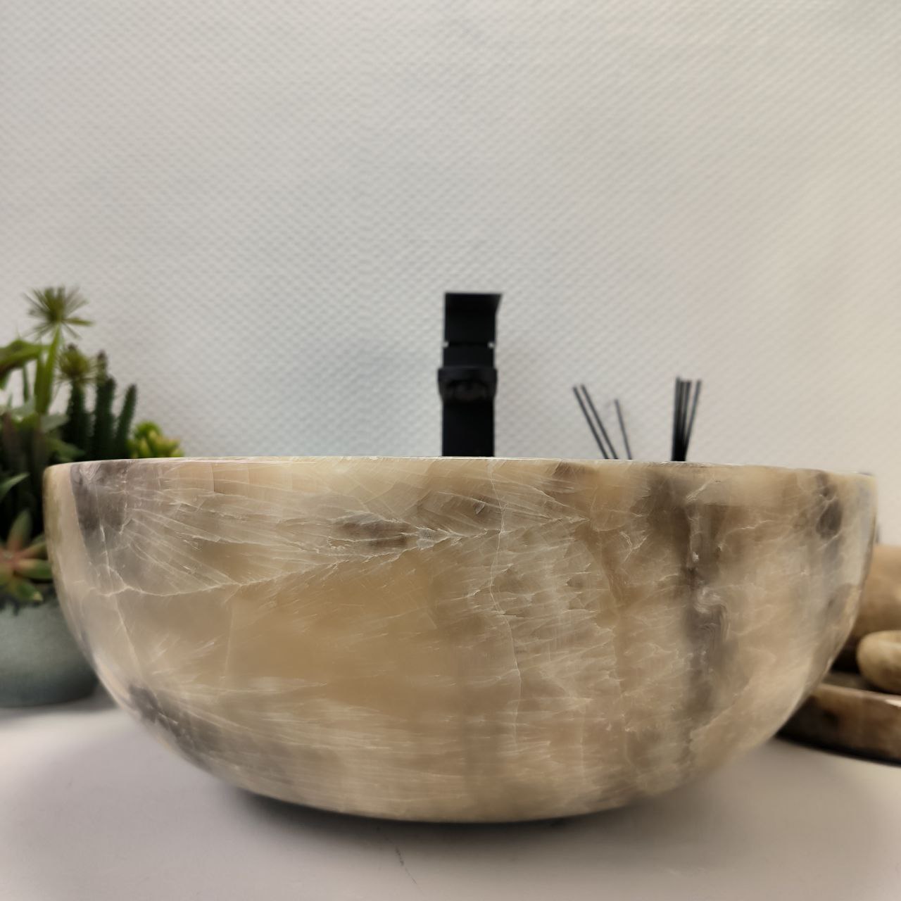 1idqsuzs1gju0ght8zm50z8hjv261ew1