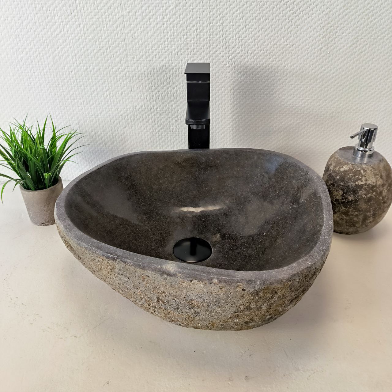 photo_2025-06-10_10-15-00 (2)