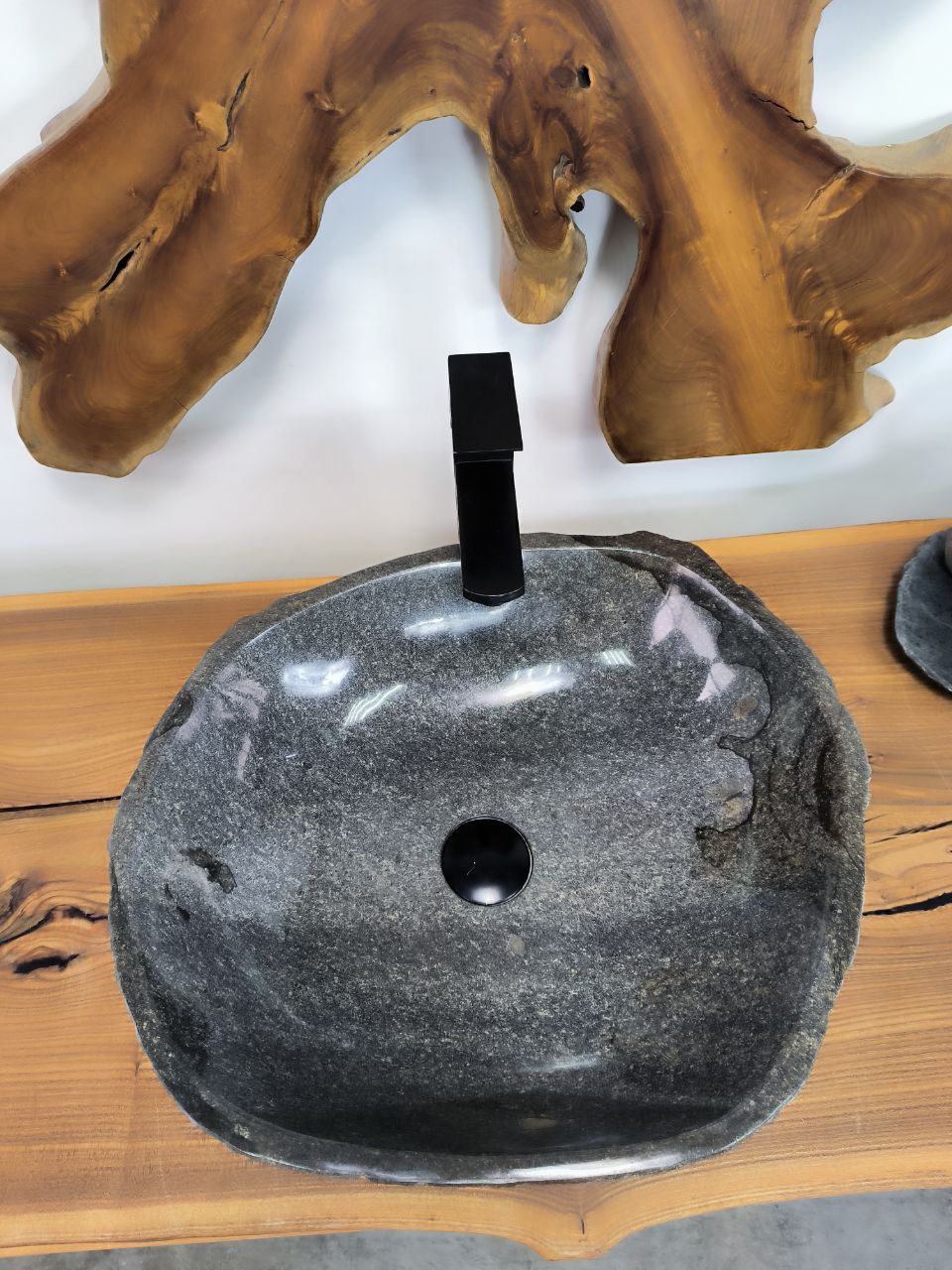 6cfd9898-fb50-40cc-9b02-1b8c898fc571