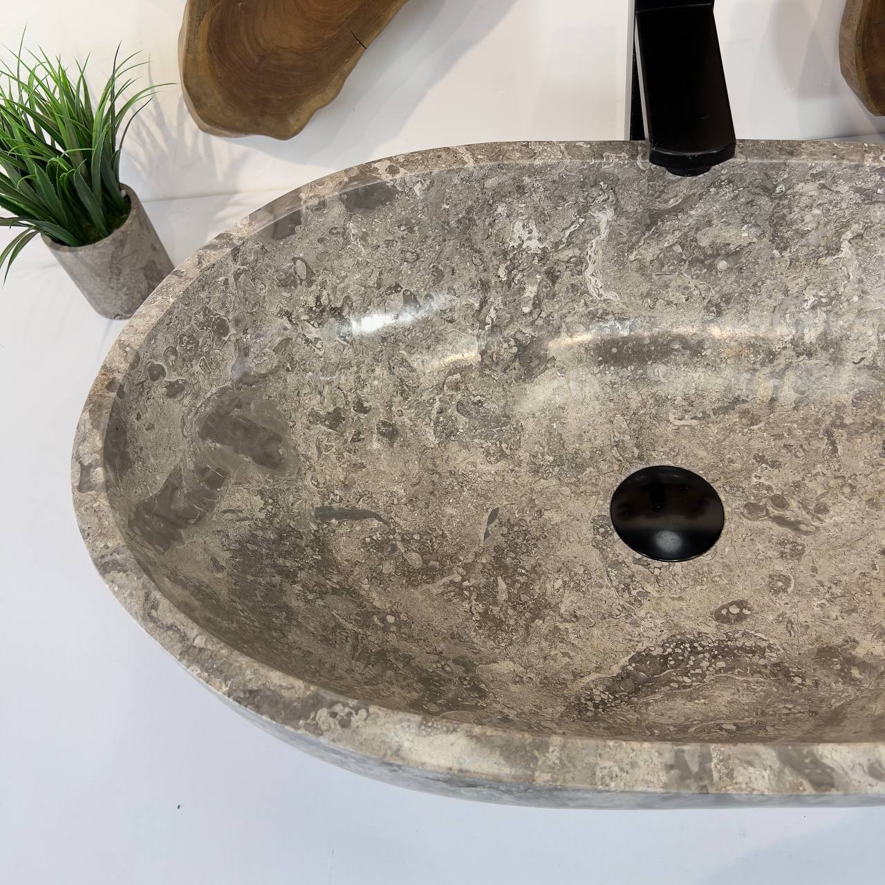 Раковина из мрамора Oval Grey OM-66802 60*40*18 из натурального камня