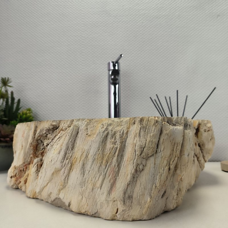 uvrc4k8az6u62moon0rkfj86df8qlkjb