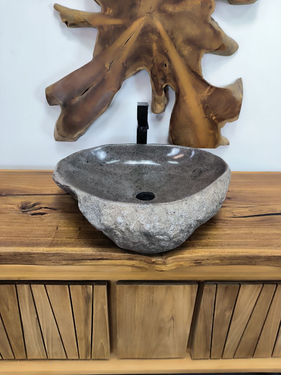 2fafb721-1949-45c1-970f-d43997c60b5f