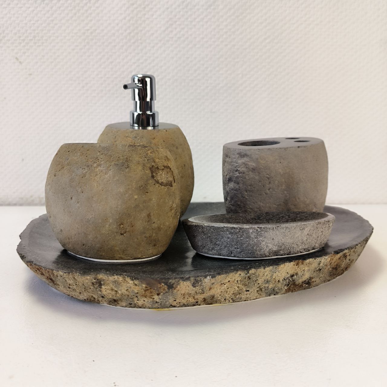 upztnuyy1o4lnnmpb1q96n7h4su22h6k