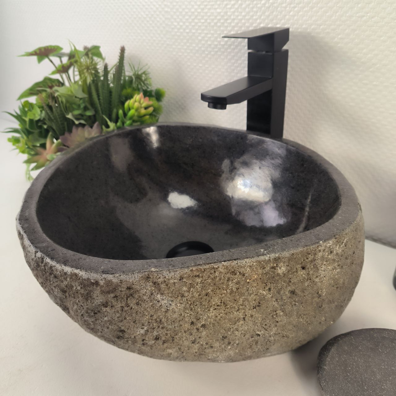 vnmd2he62u6t71j26oqknxeikd89m0z1