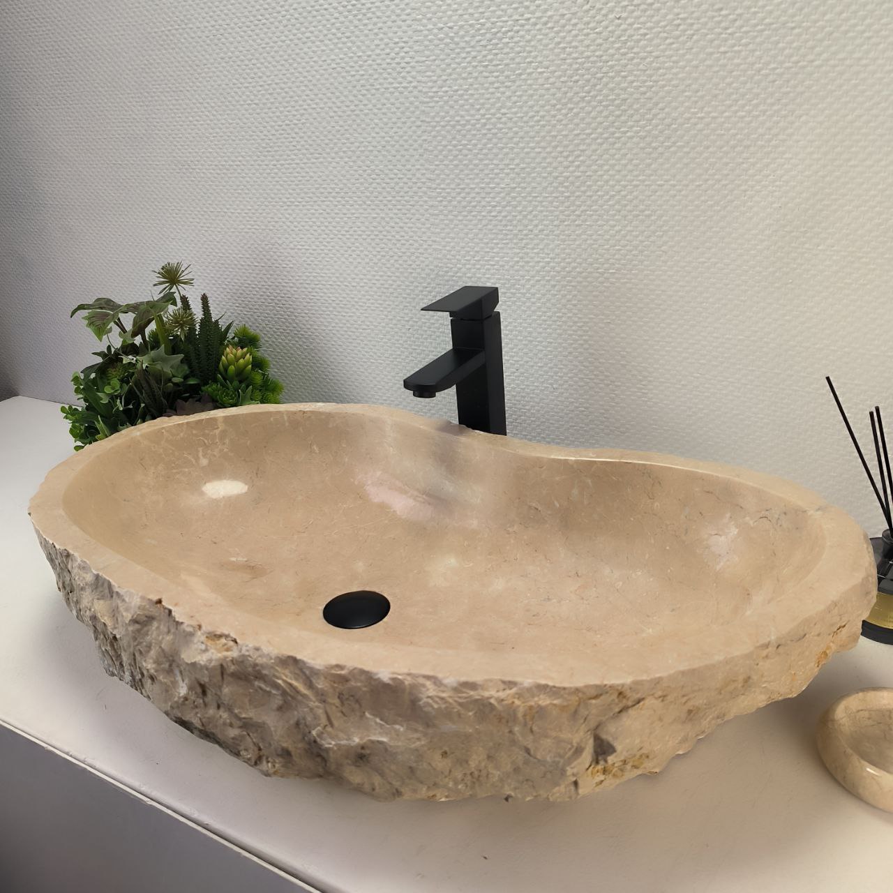 44fg19x064nhyeaxbyf55ja2qtvcp3v8