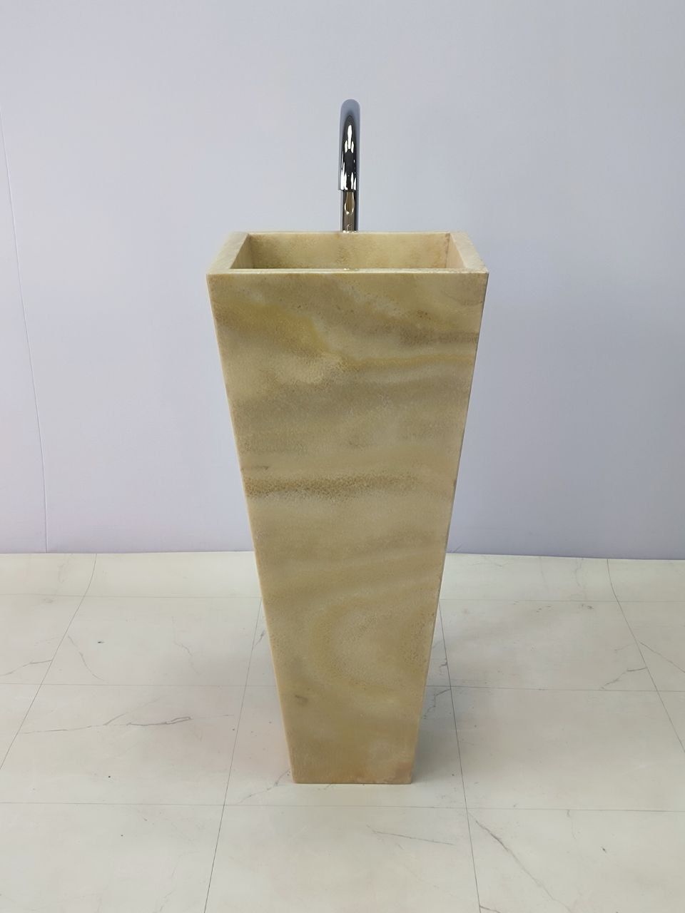 Раковина напольная из оникса Square Yellow ON-66242 40х40х90 из натурального камня
