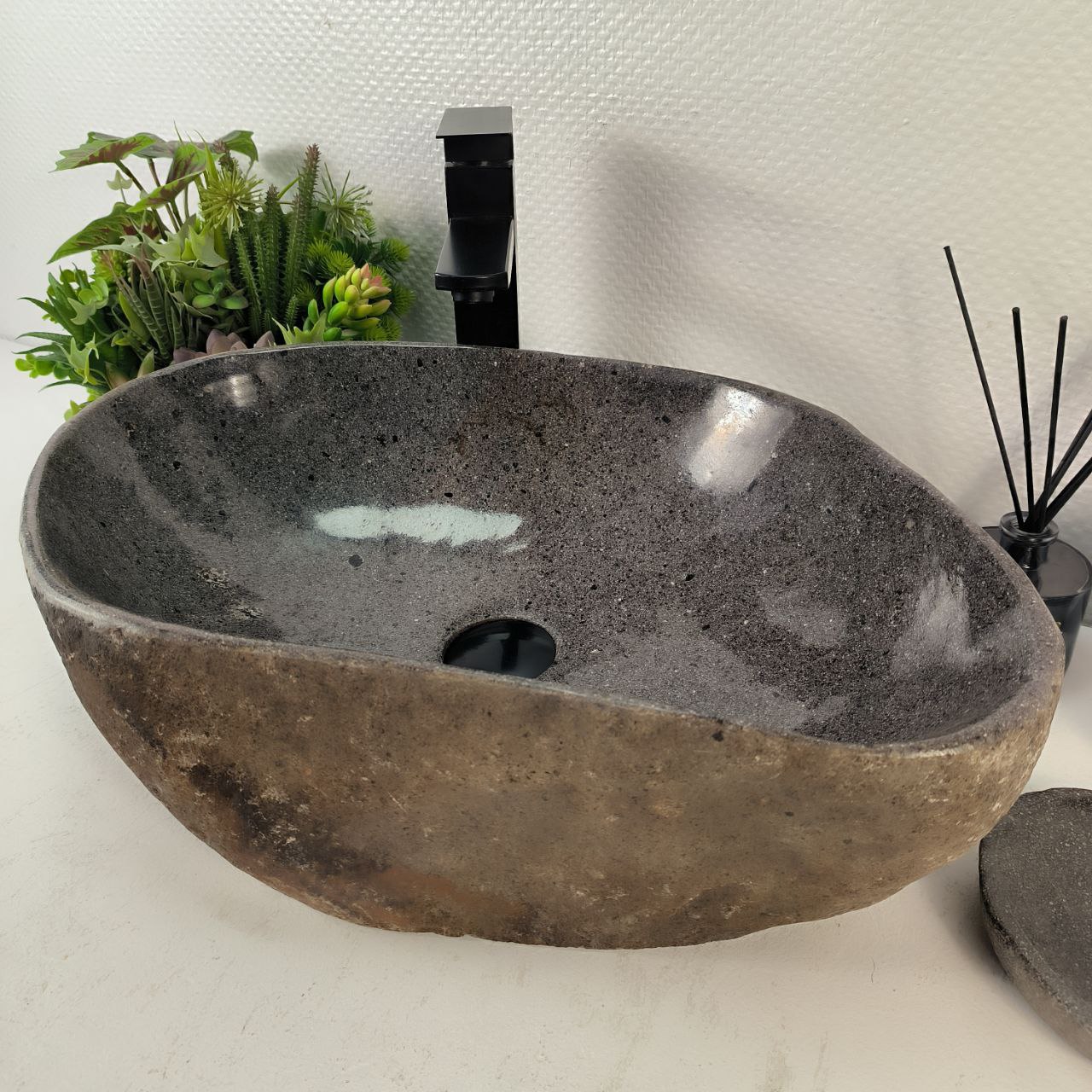 f8chg1ytcw27nmke0lz1l0phcpl9j65o