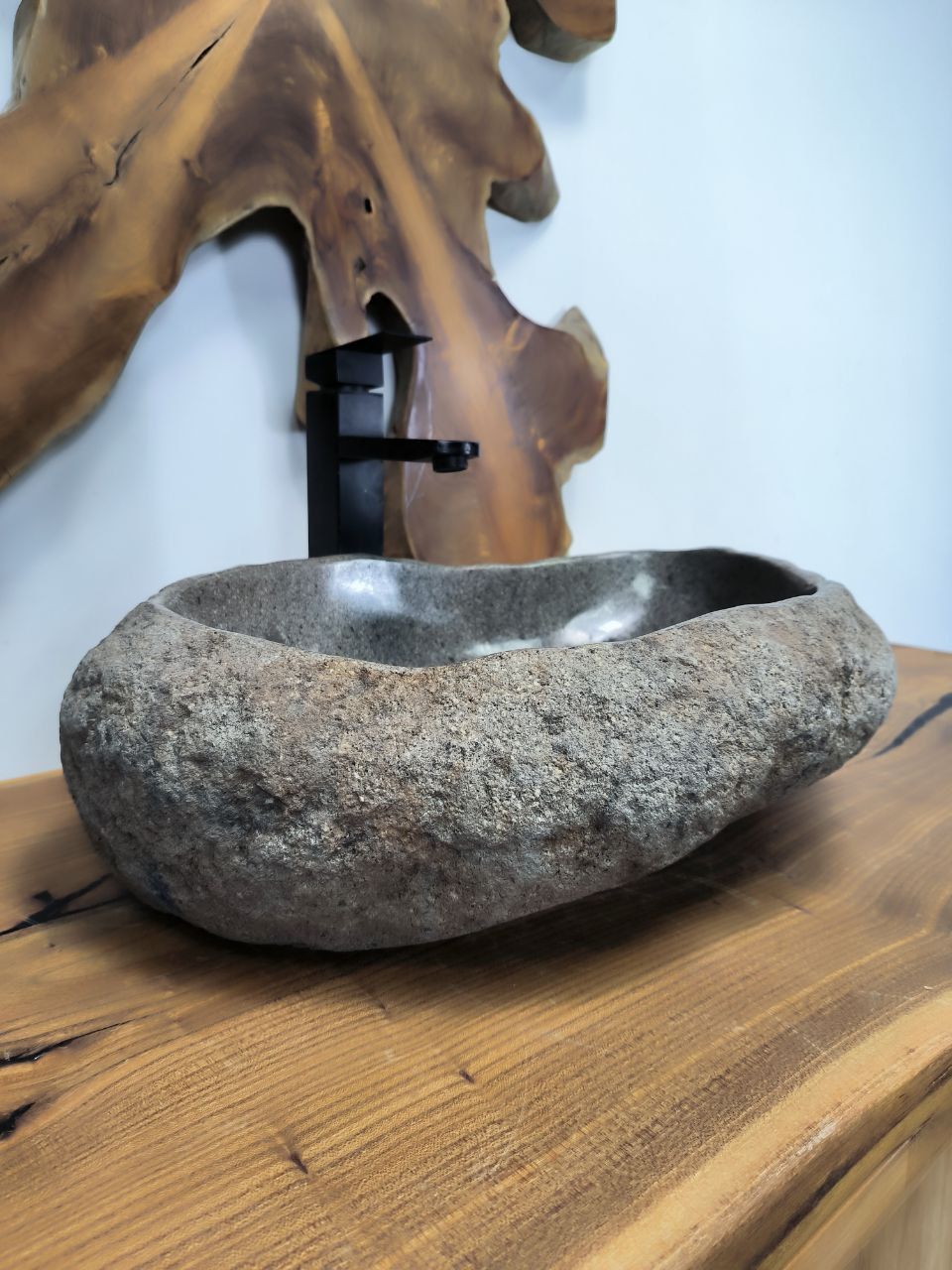 Раковина из речного камня RS-66405 54х37х14 из натурального камня