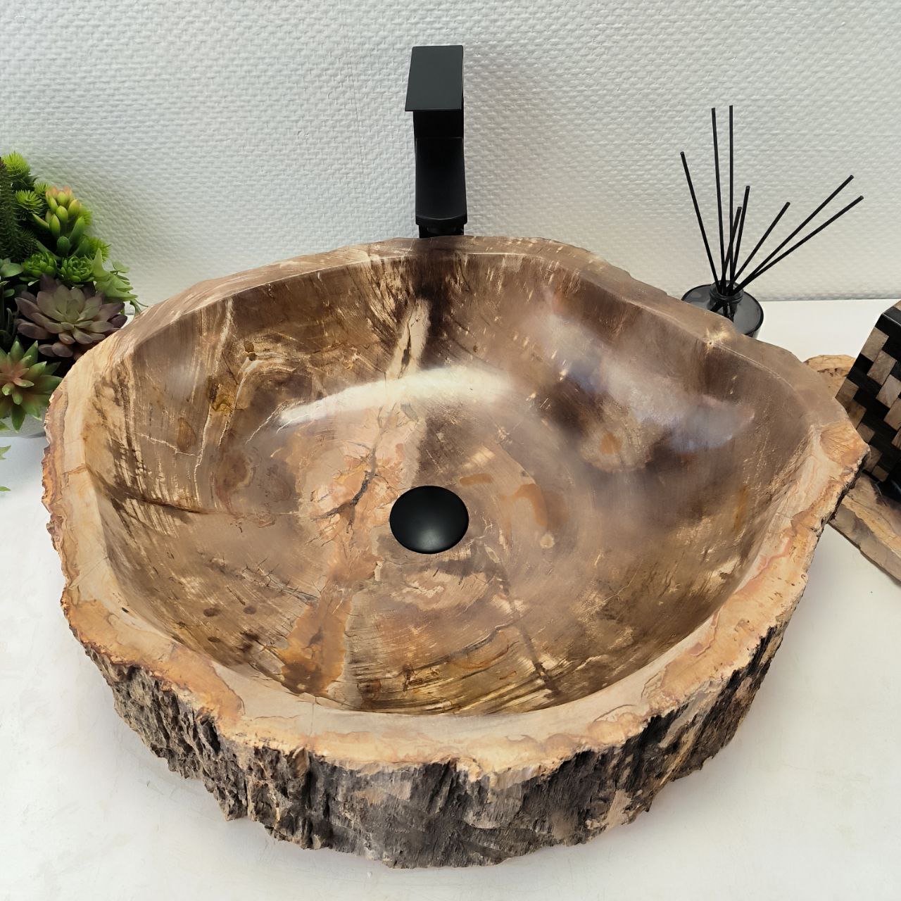 04uat68edlnxgzlxbw738nc1rtbywz5q