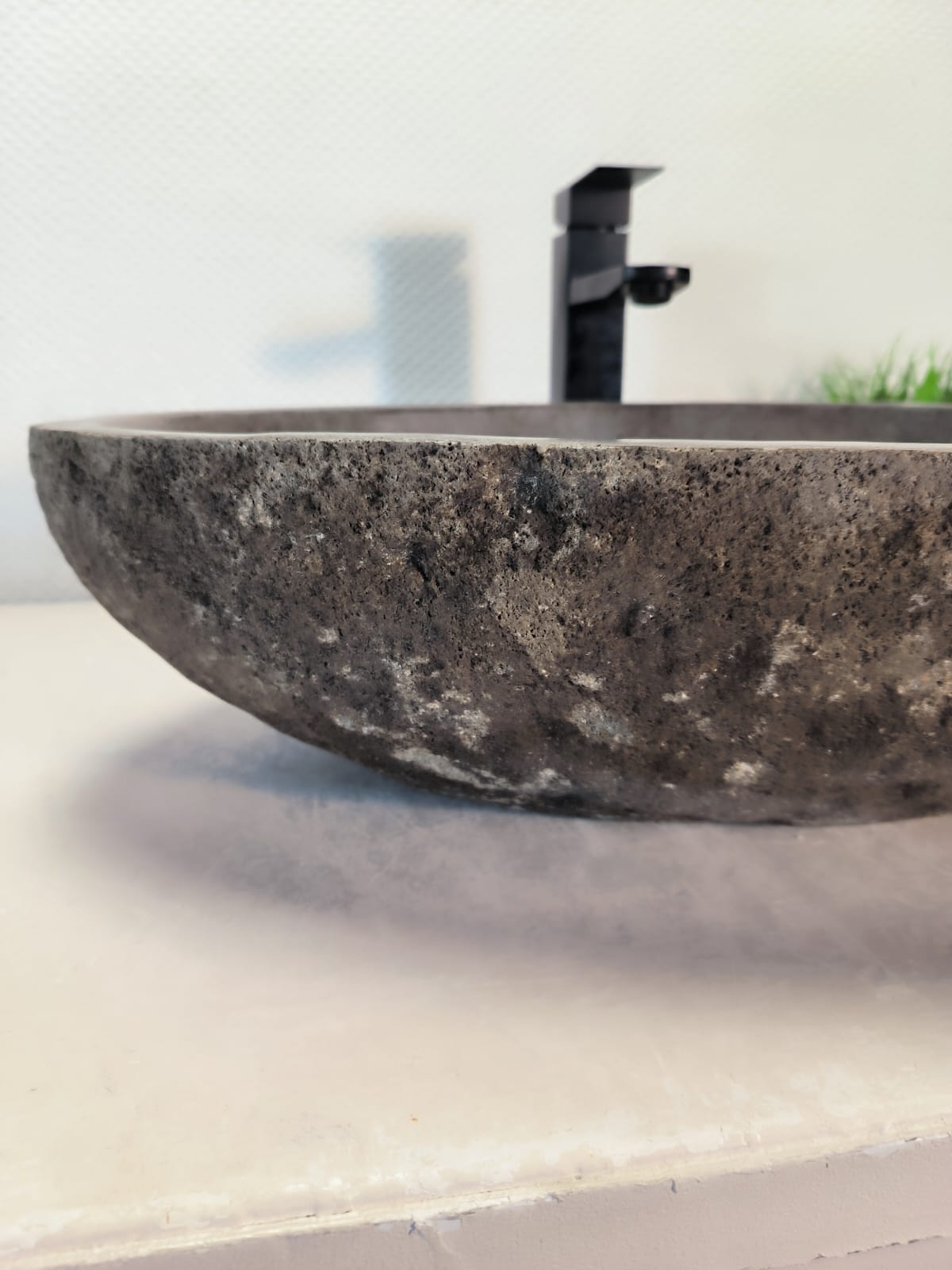 03ea30da-a0f2-4435-95d3-f5579628531b