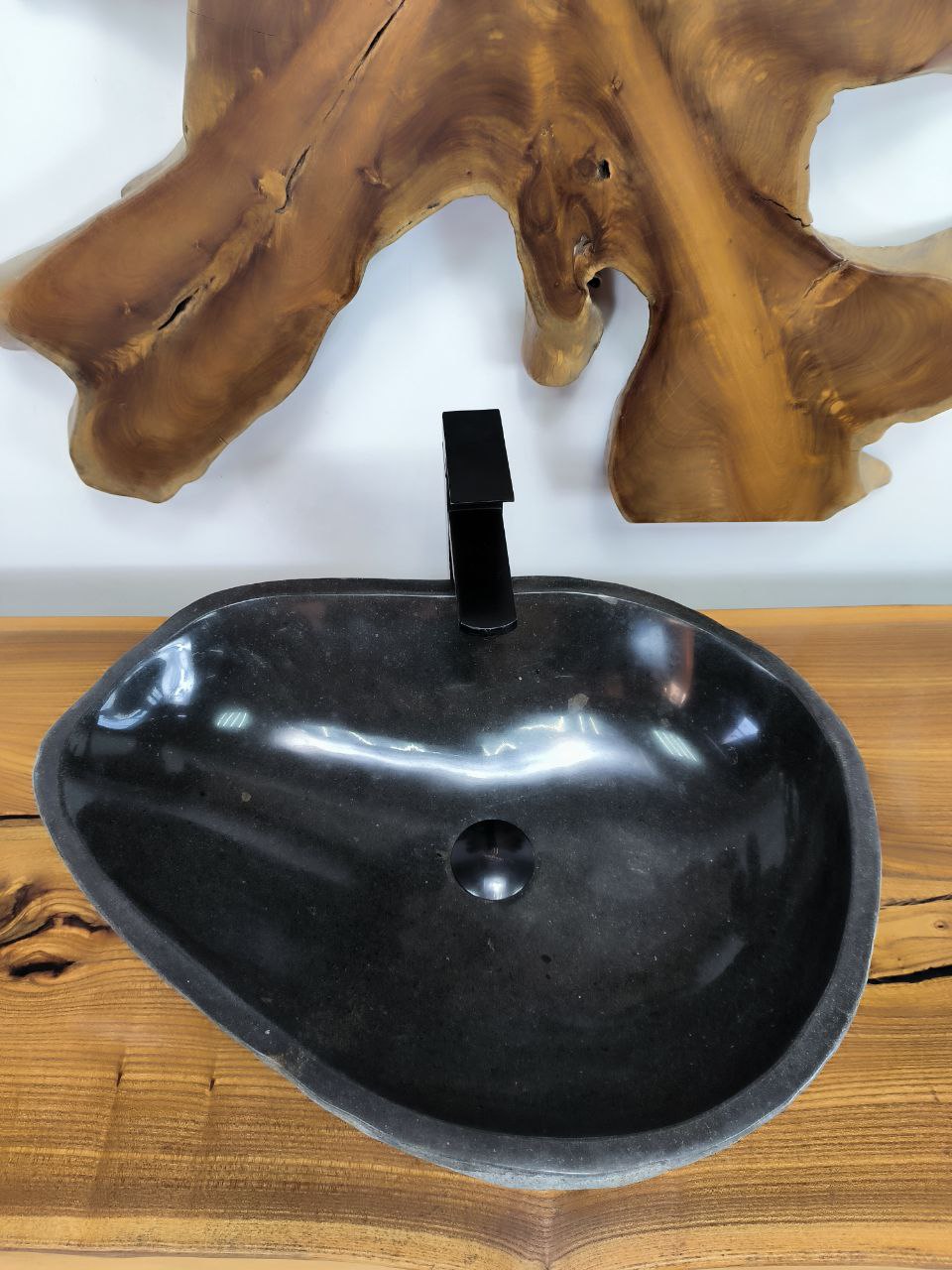 1b2a640a-dc51-455c-8309-81a1c123a438