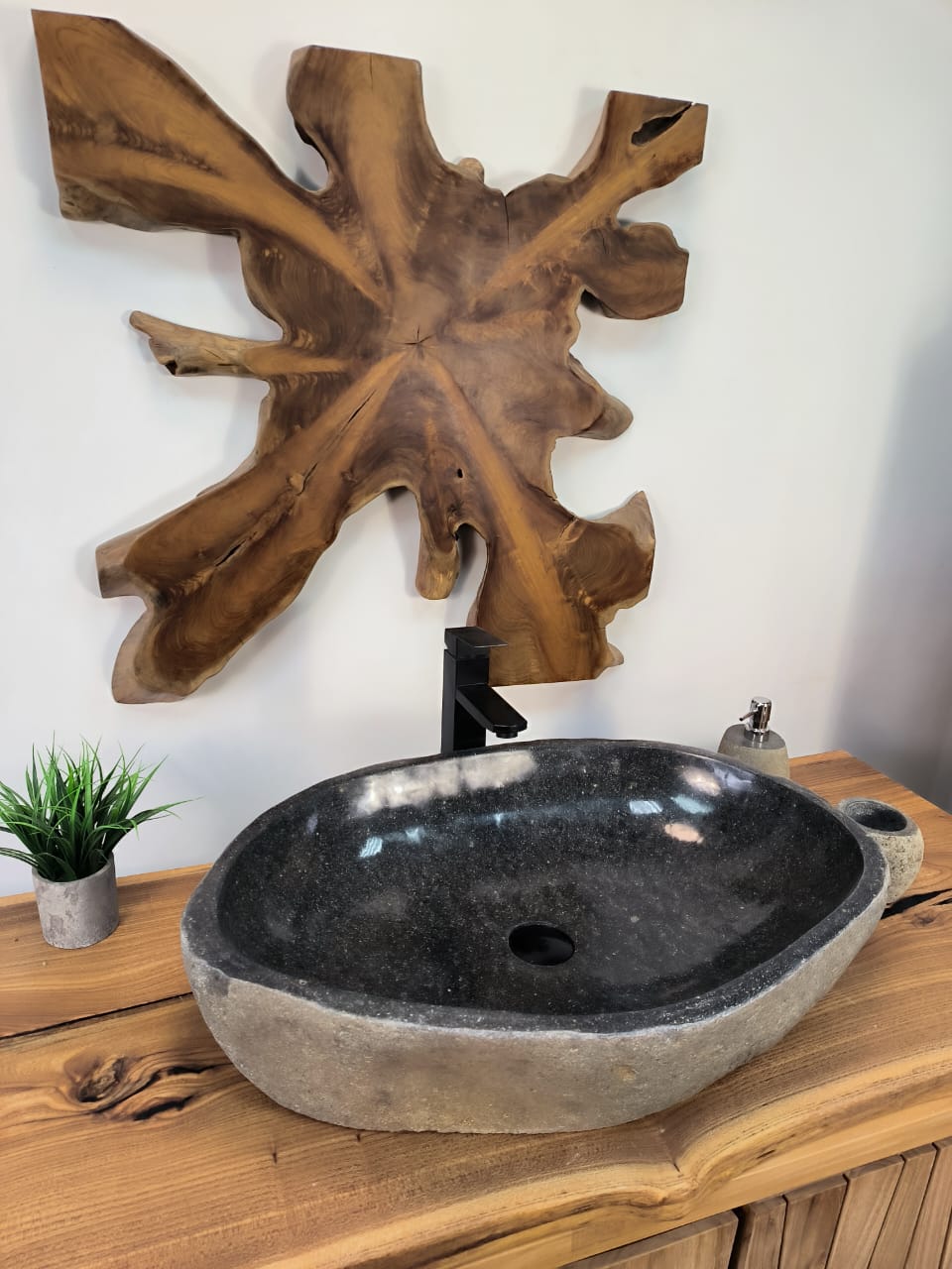 11bbd582-4f79-466b-b14e-ce9339735e3e