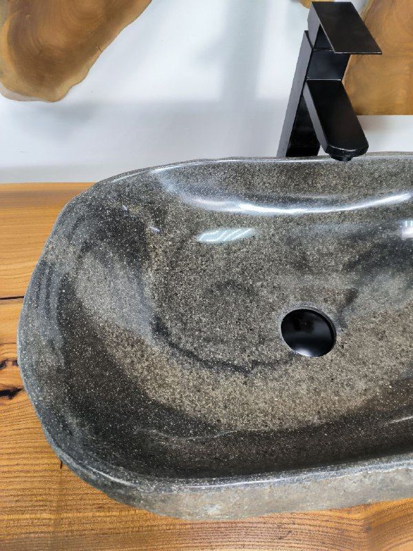 Раковина из речного камня RS-66707 60х38х15 из натурального камня