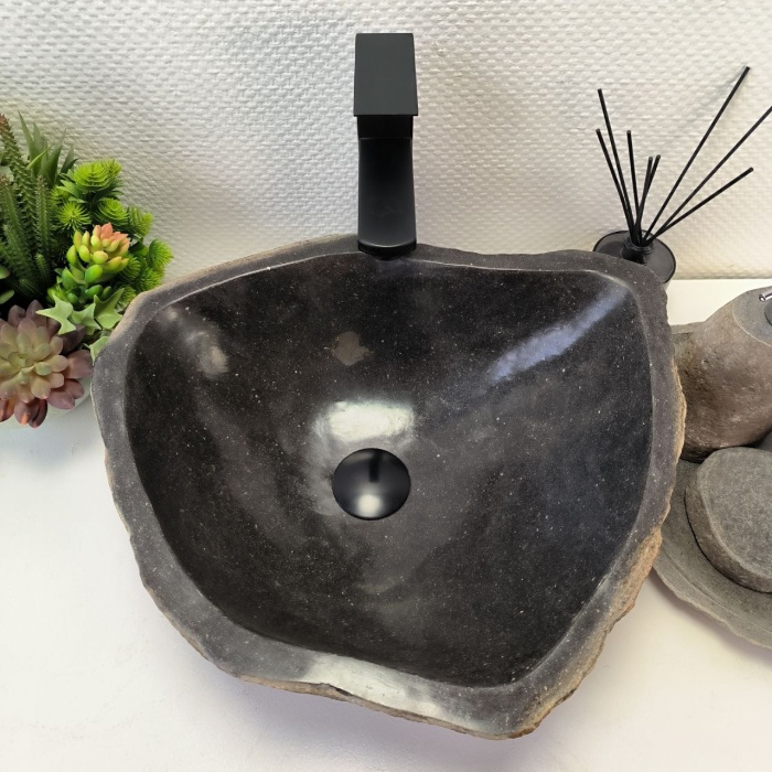 3iiwupp589kdyb7ejmdh83kdz743m15p