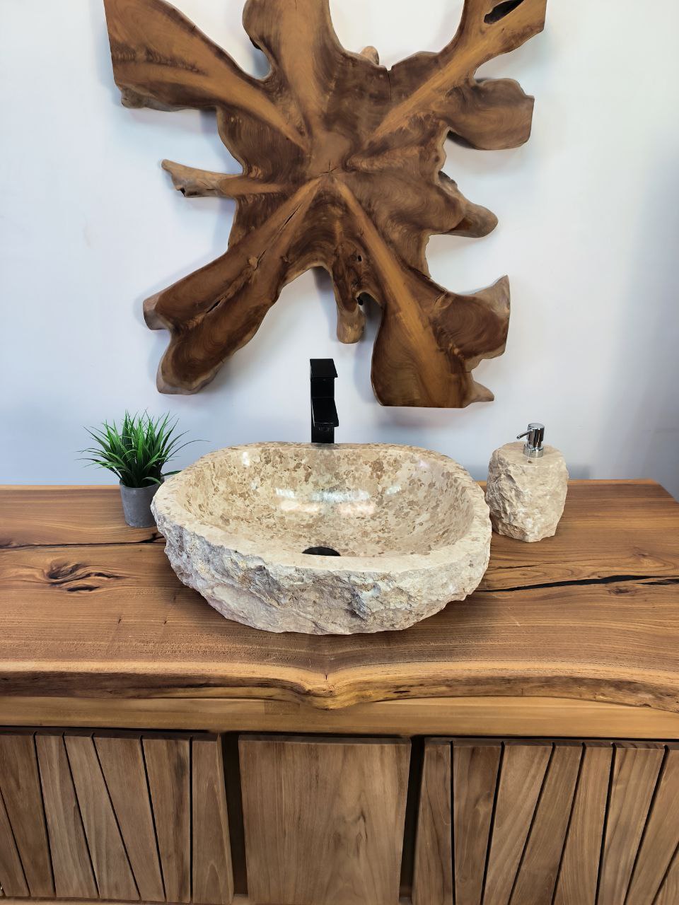 photo_2025-05-15_11-16-05