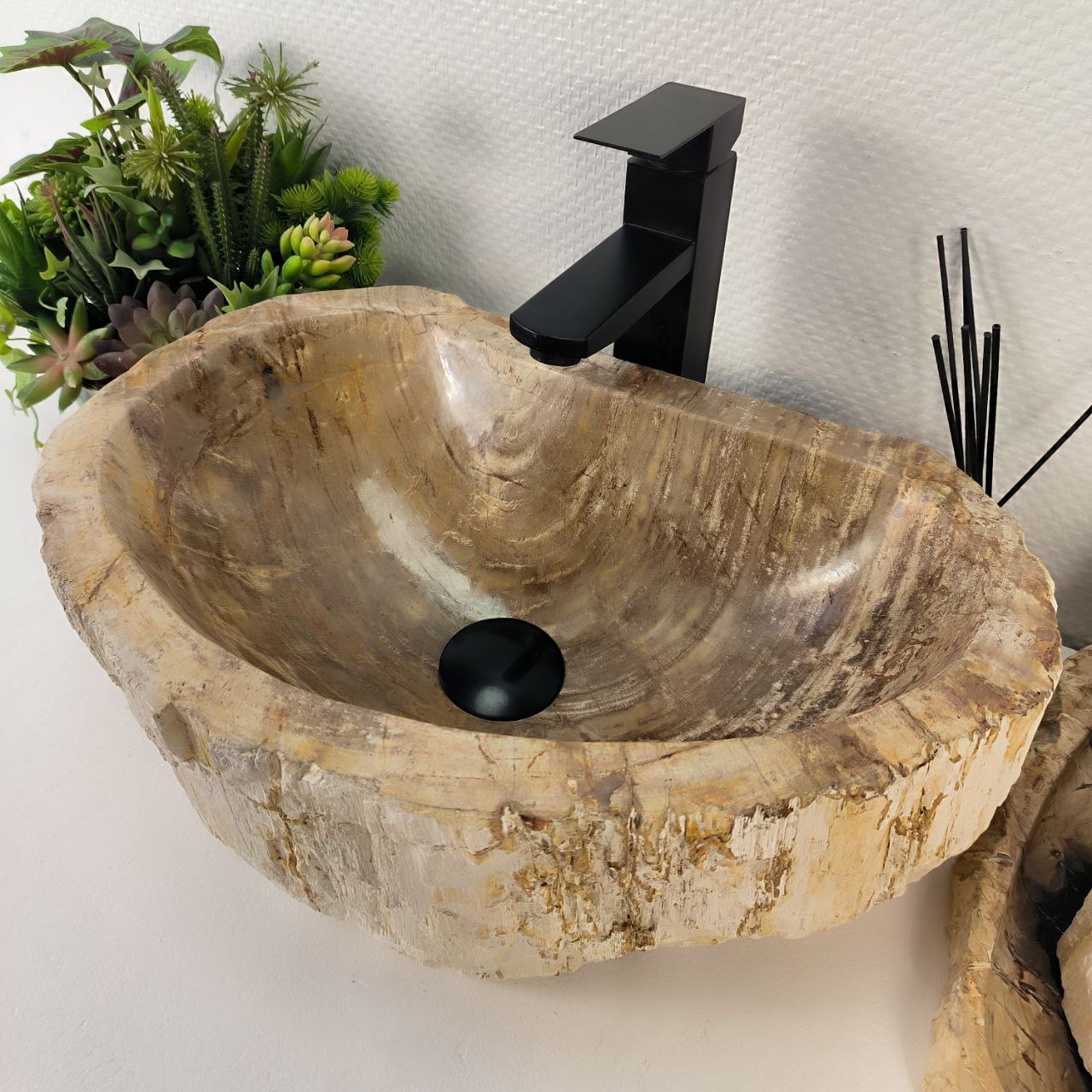 eu1u1nfbo75v3kml1h6ytji7gooi1rg2