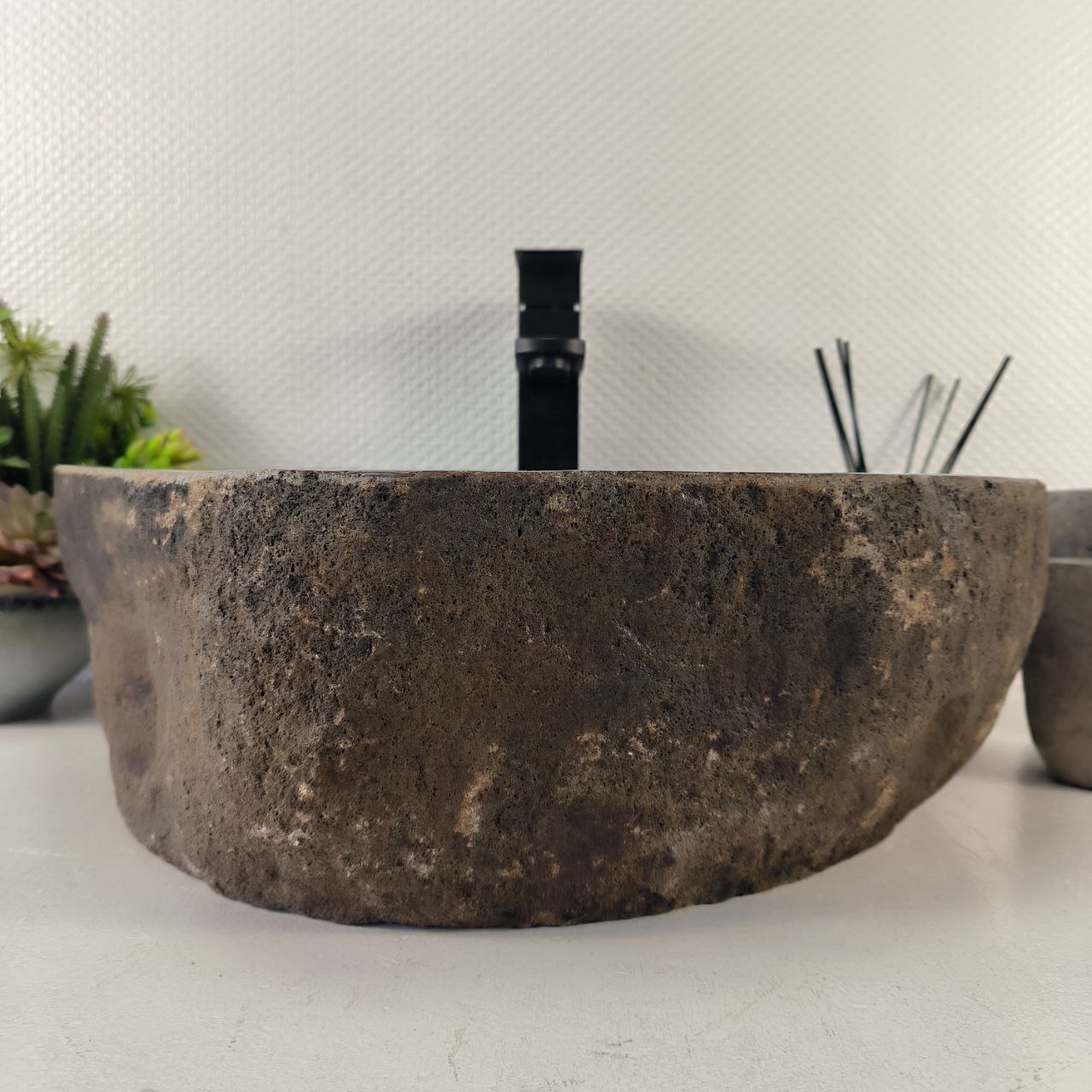 photo_2024-05-04_17-14-36