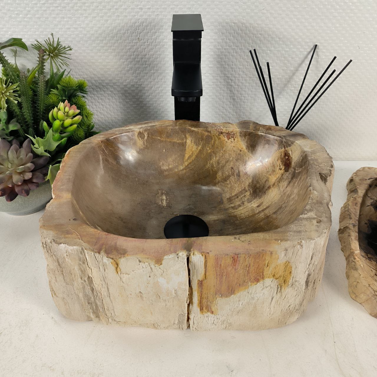 eurh48d2bfqq59an8dpe0pukrolx0h1s