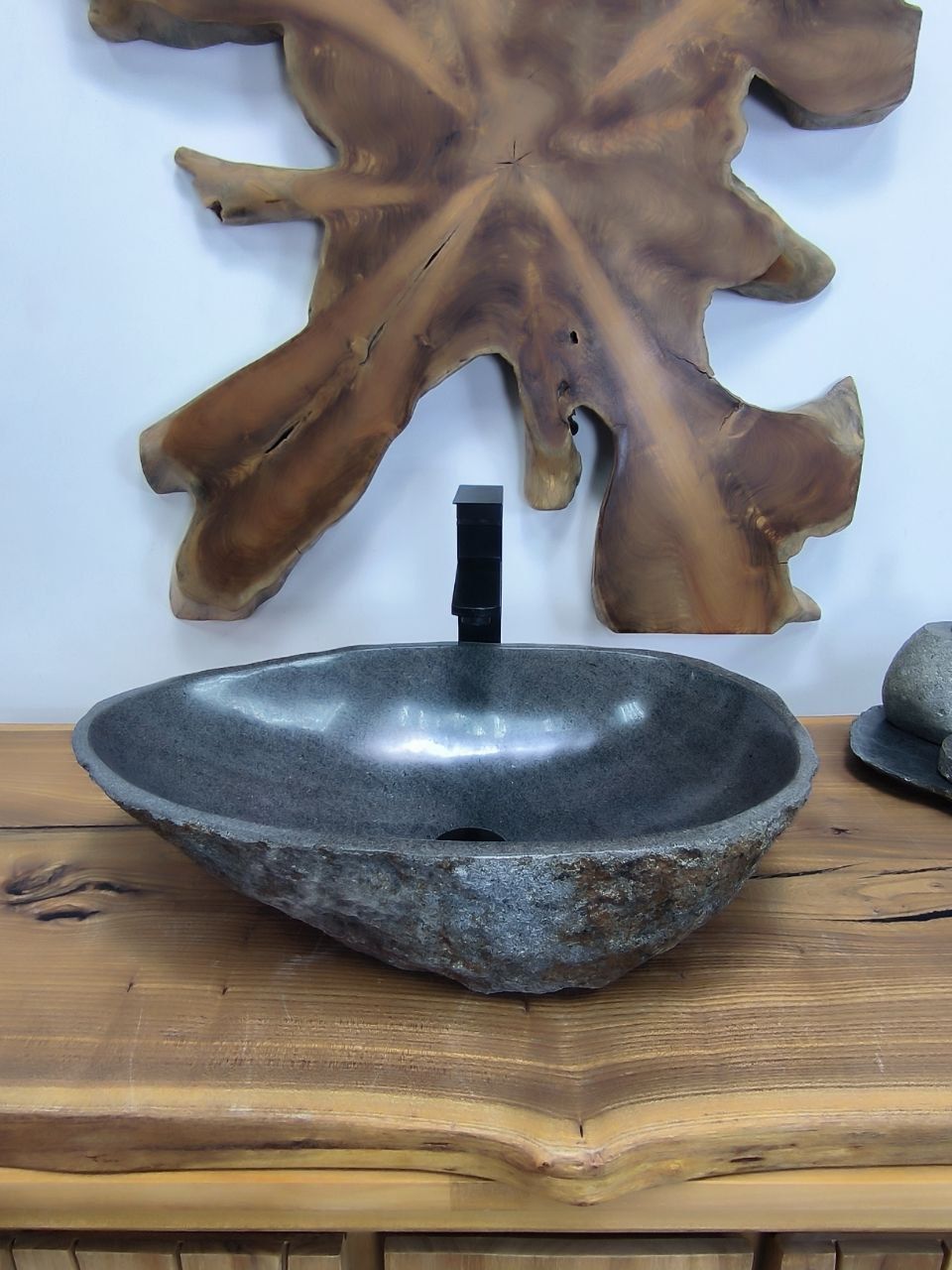 Раковина из речного камня RS-66421 56х37х15 из натурального камня