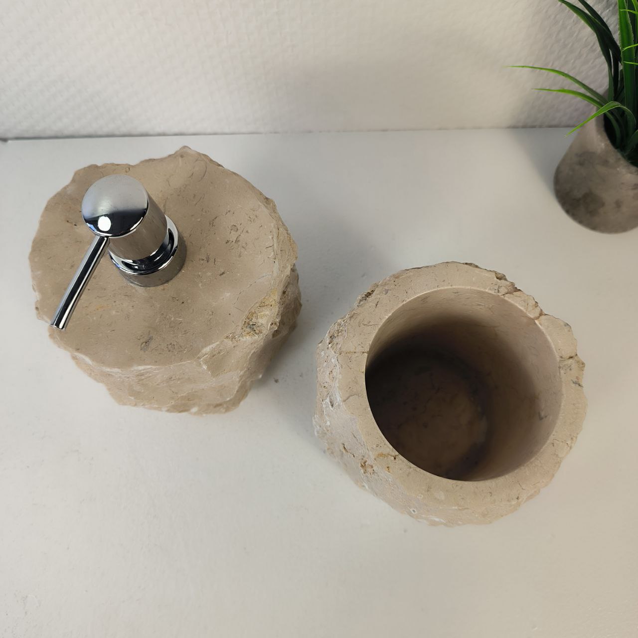 photo_2024-04-24_09-49-34