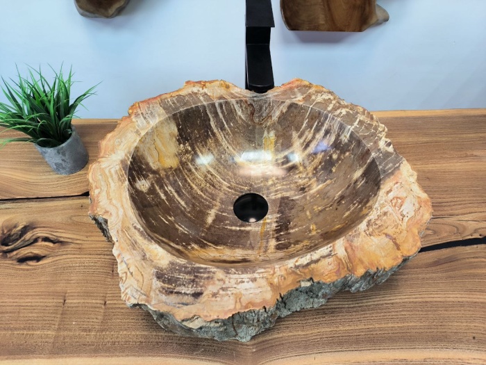 photo_2025-05-14_17-45-32