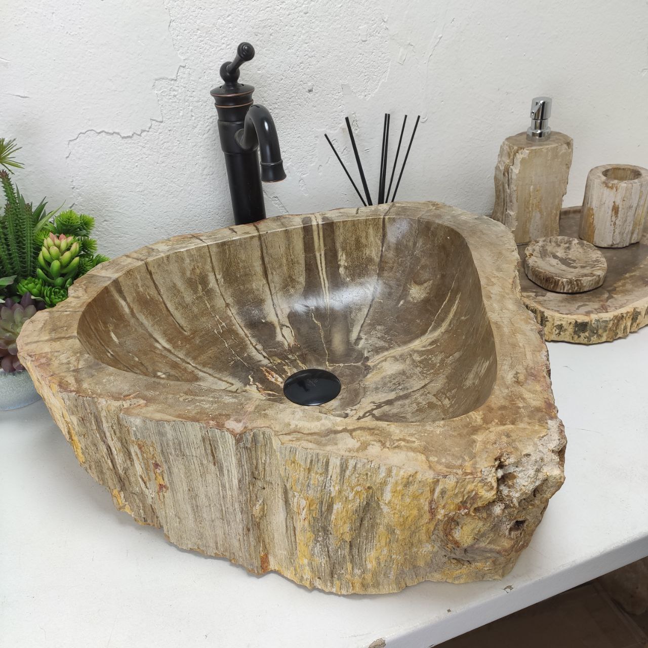 68l5ann69c0y681w9qcnux7z304y3bft