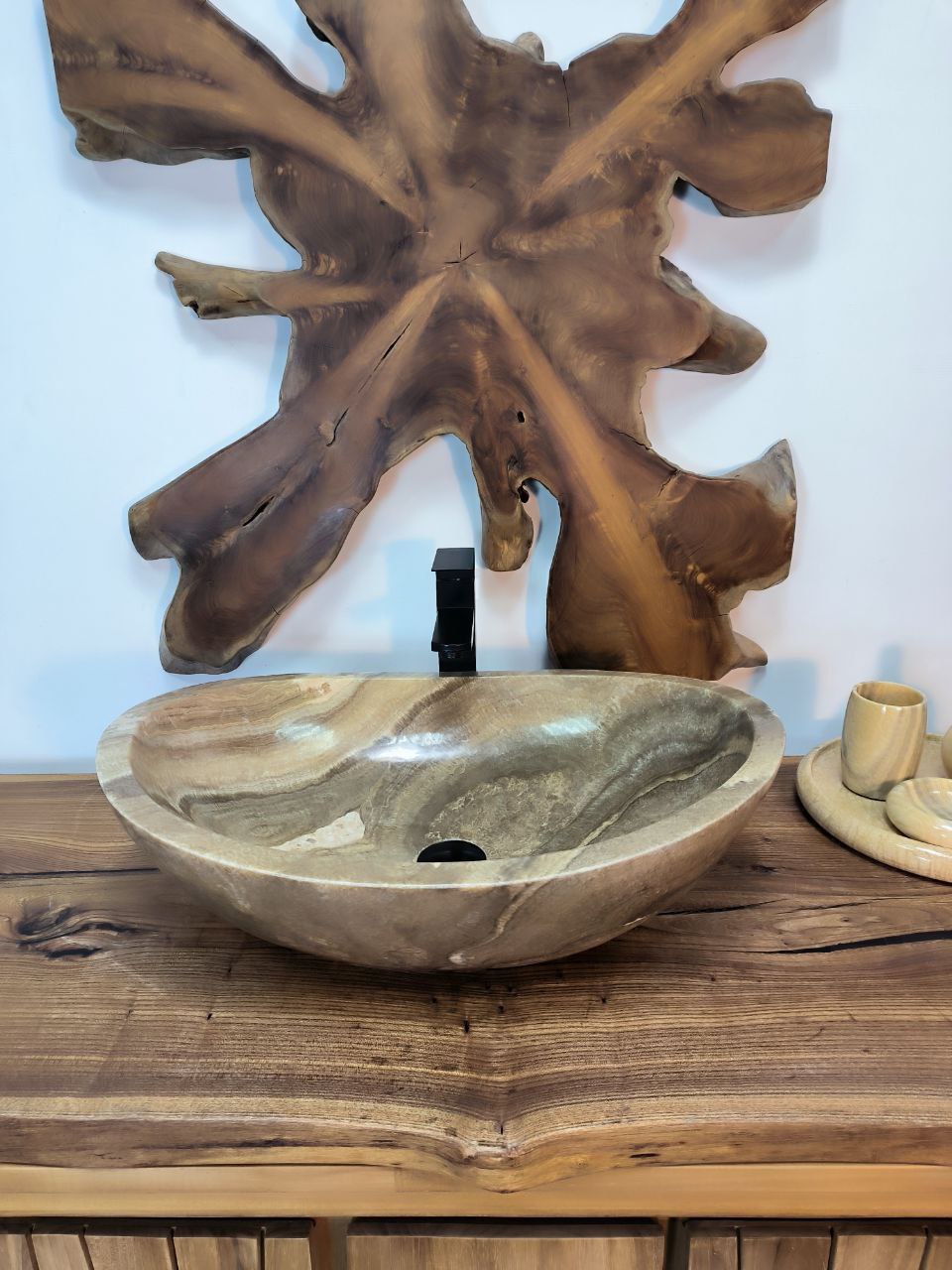 1ddd9333-d542-475d-9da4-6ba627acdcdf