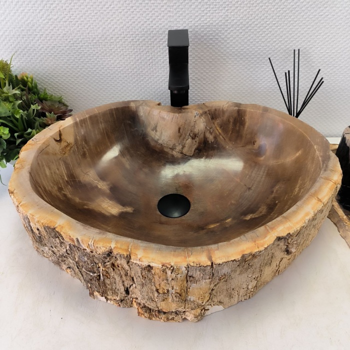 0em4a6g5i2f32qkmuv5bhz8qryol8mro