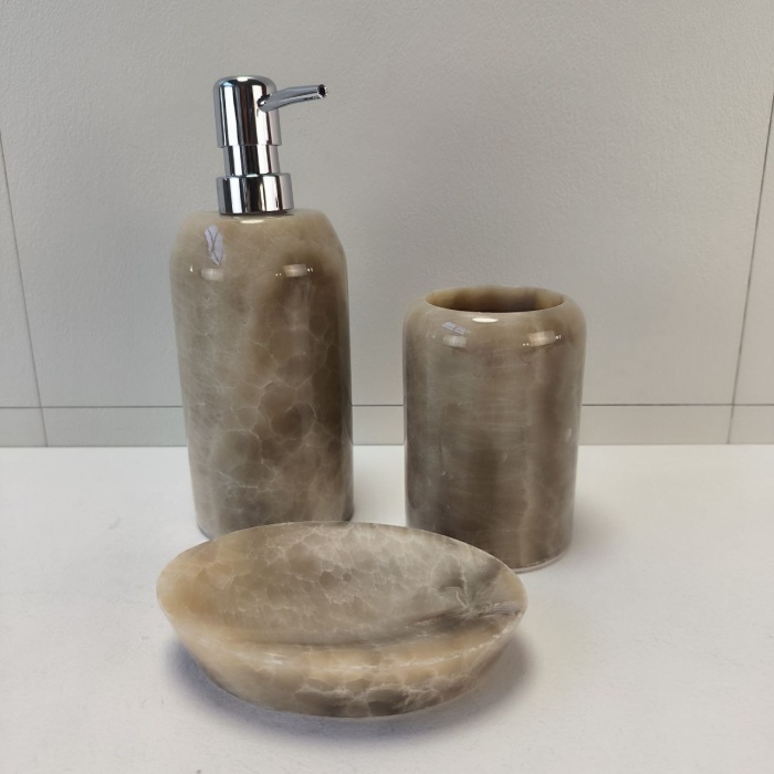 4vwk49tfye5dn5j8hwro4t63pk87nc0n