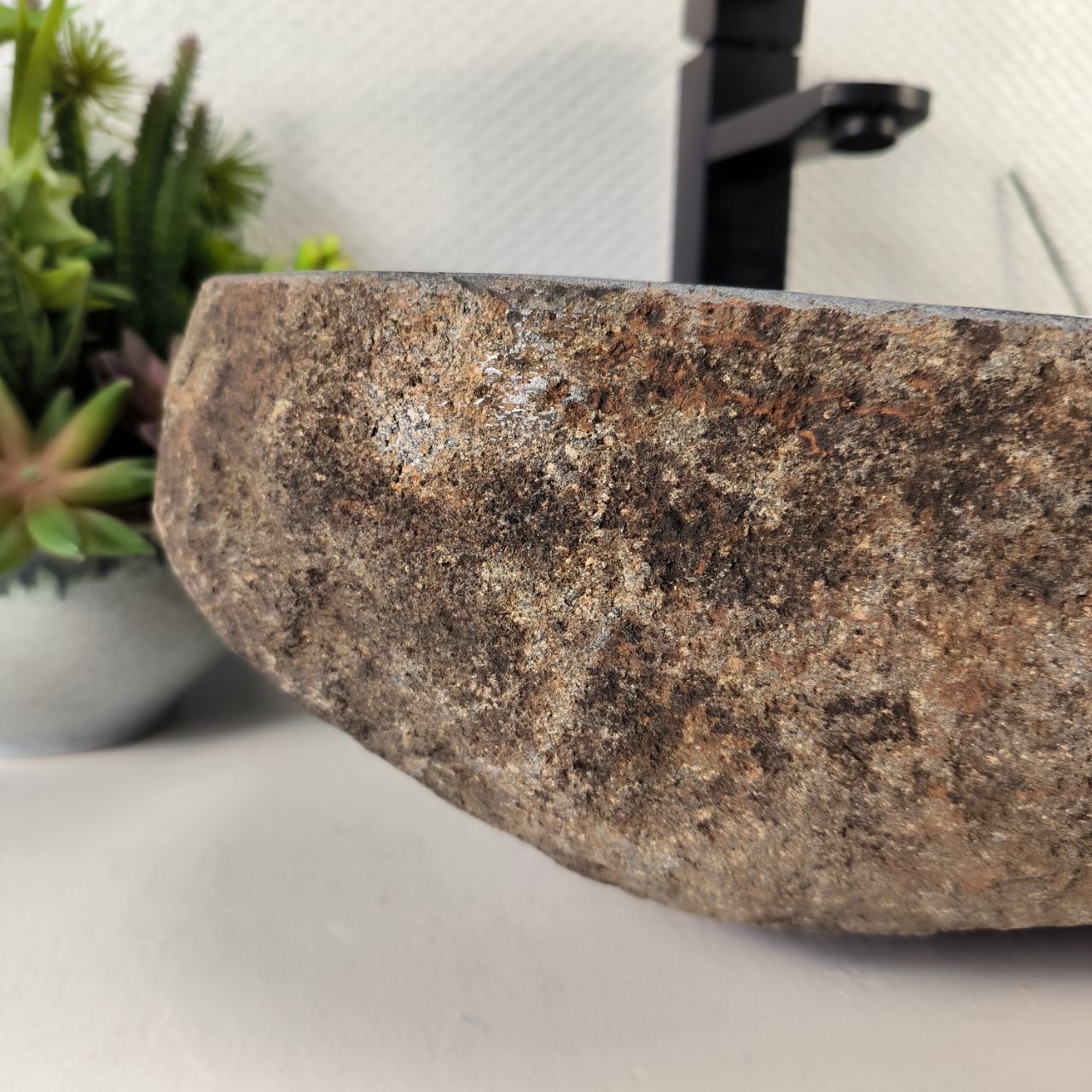 photo_2024-05-03_16-17-34