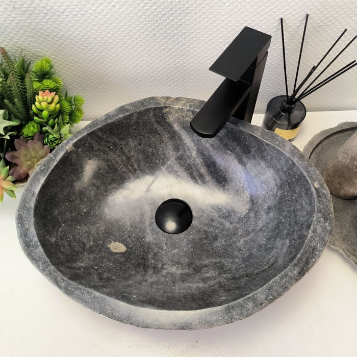 i2i0ab2hmz74xthl6orh1nkga2p1nnv7